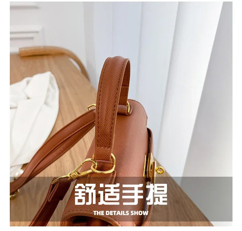 Fashionable Crossbody Bag For Women, High-Quality Luxury Designer Handbag With Gold Hardware, Durable & Stylish