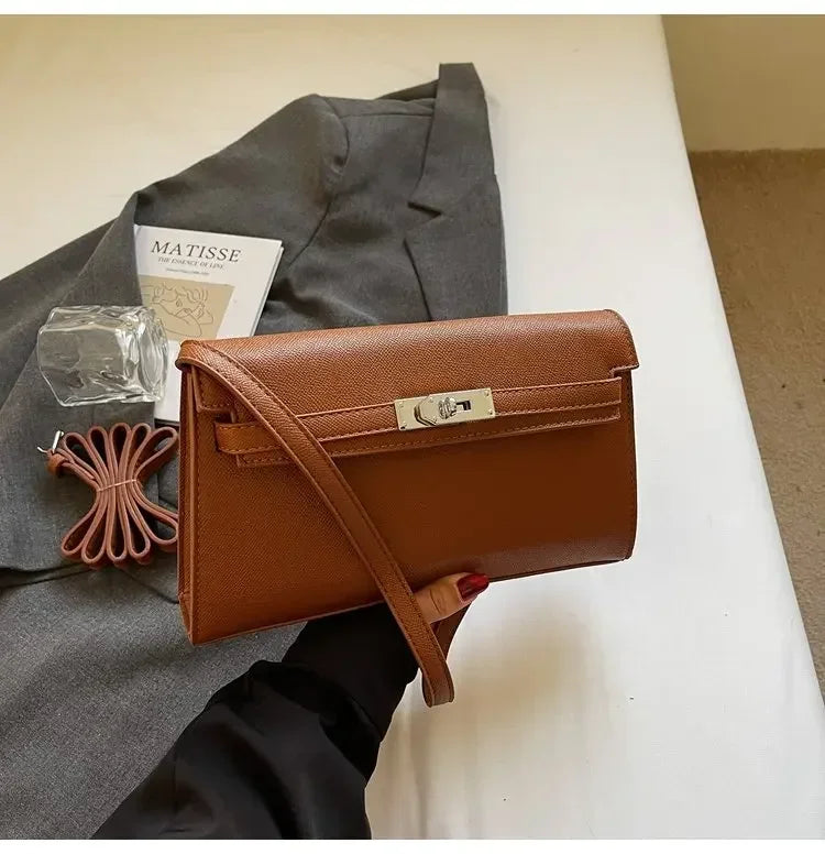 2025 New Designer Shoulder Bag Genuine Leather Crossbody Purse for Women Fashion Casual Office Handbag with Gold Chain Strap