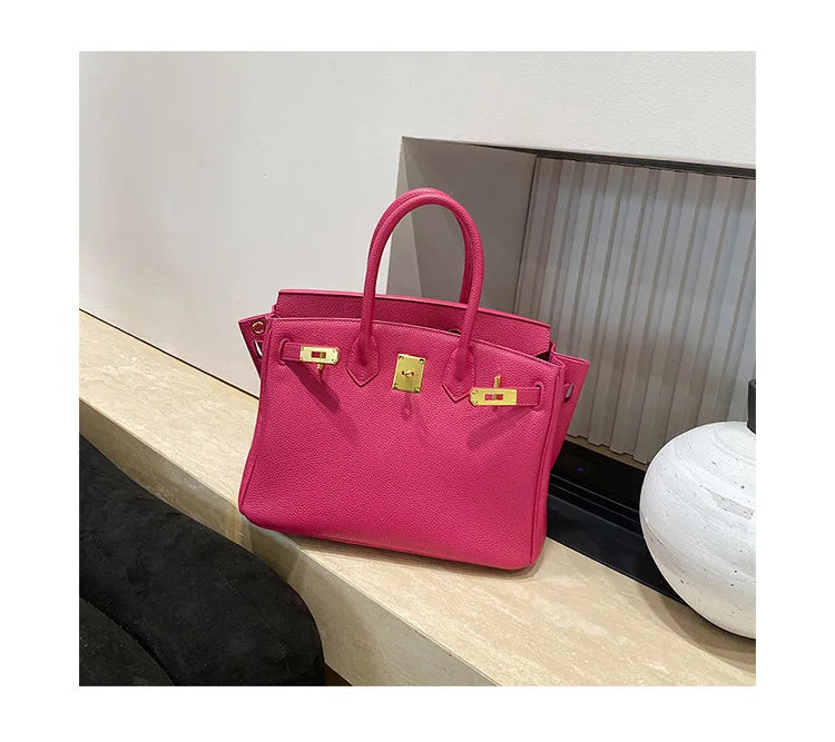 Luxury Brand Handbags for Women, Fashionable Shoulder Bag and Tote Bags in Leather By Famous Designer Elegant