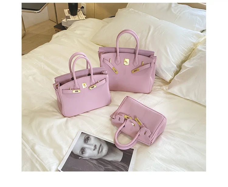 Luxury Brand Handbags for Women, Fashionable Shoulder Bag and Tote Bags in Leather By Famous Designer Elegant