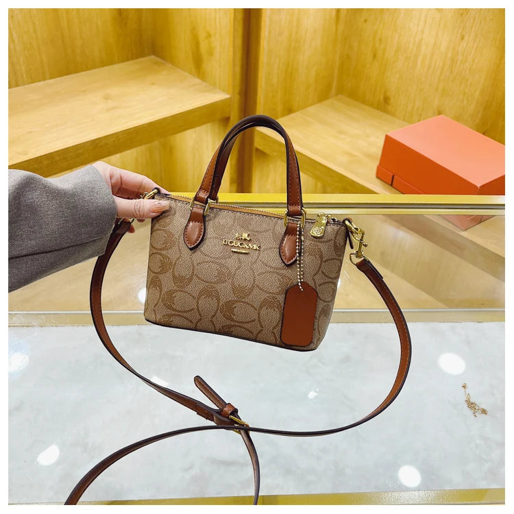 Chic Vintage Messenger Bag For Women - High-Quality Leather Crossbody Purse With Modern Minimalist Luxury Designer Style