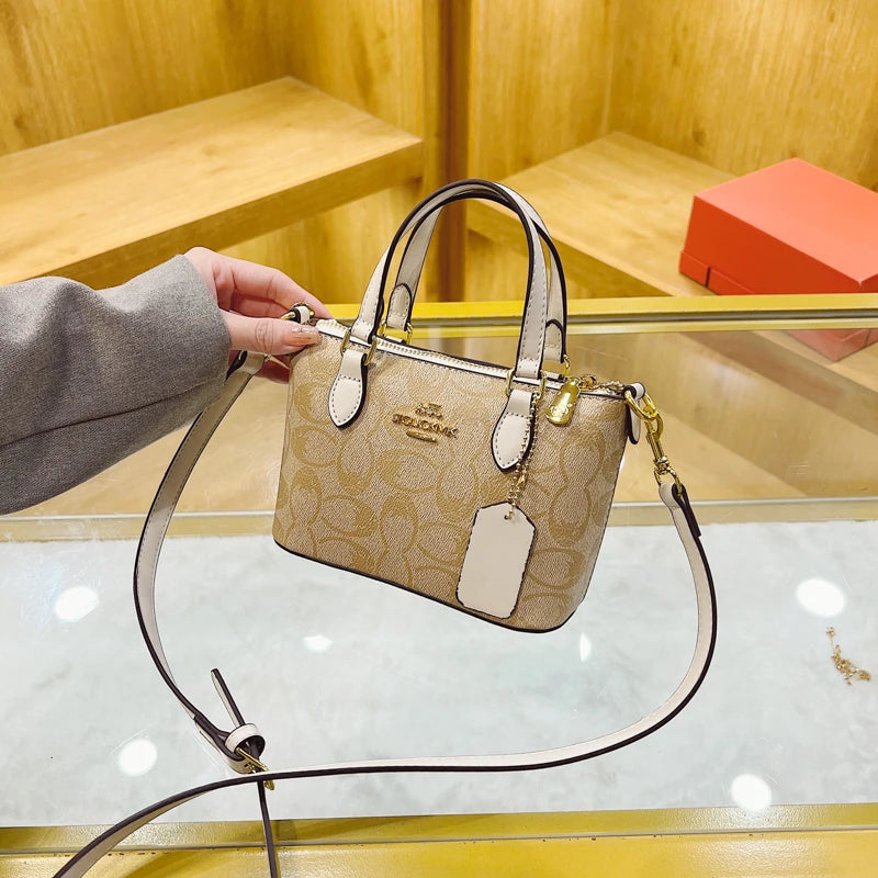 Chic Vintage Messenger Bag For Women - High-Quality Leather Crossbody Purse With Modern Minimalist Luxury Designer Style